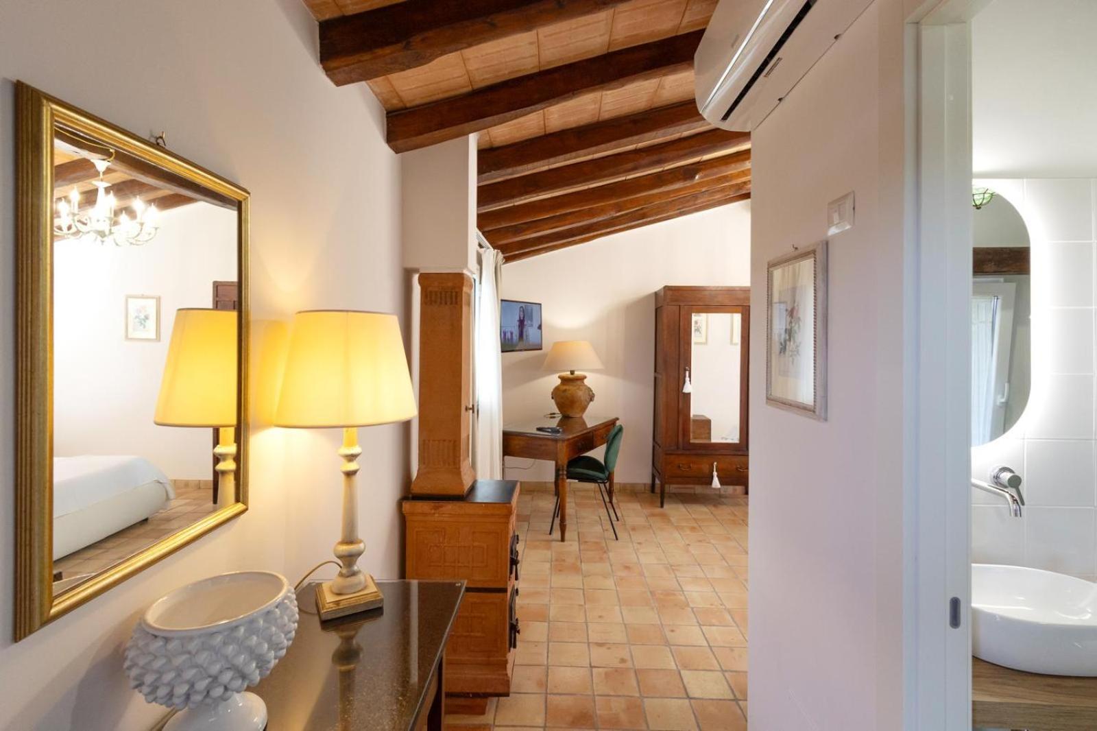 Villa Alcantara Di Charme Graniti Kültér fotó